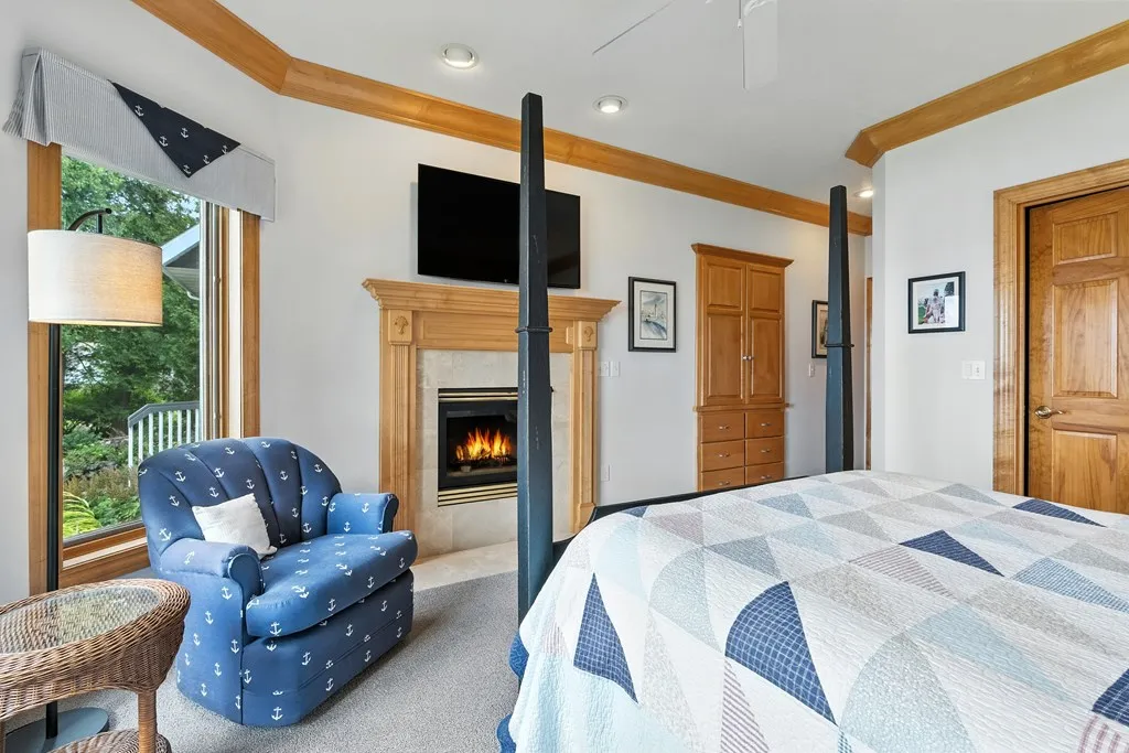 7519 Mariner Rd, Egg Harbor, Wisconsin 54209, 5 Bedrooms Bedrooms, ,4 BathroomsBathrooms,Waterfront-Residential,For Sale,Mariner Rd,144427