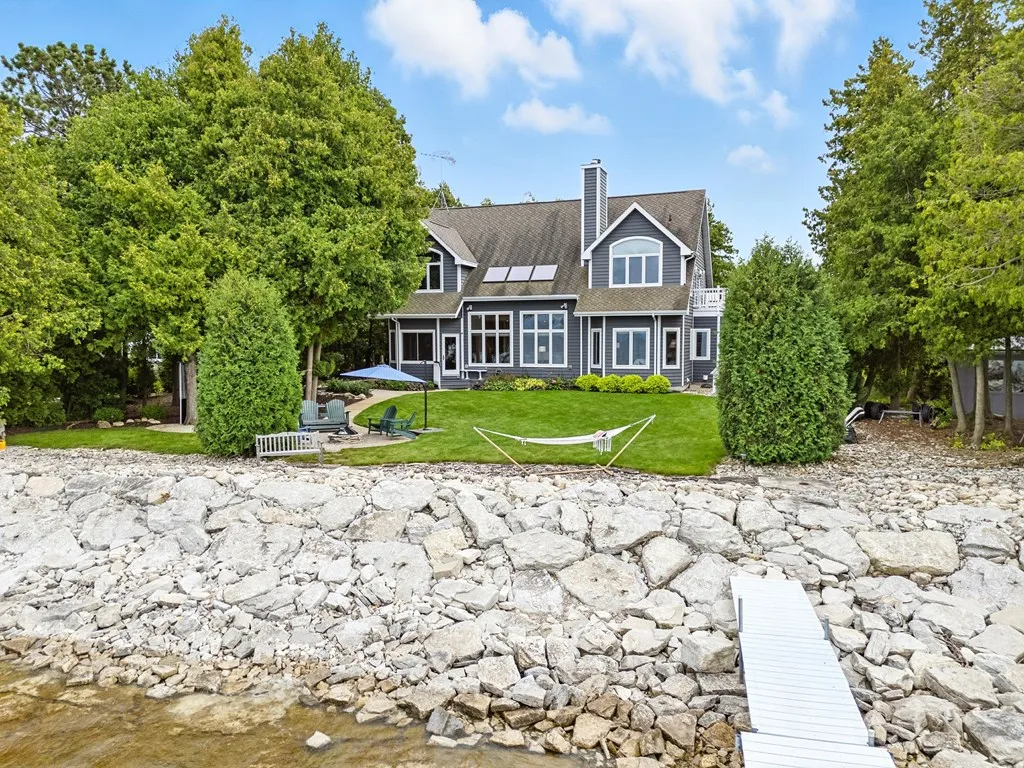 7519 Mariner Rd, Egg Harbor, Wisconsin 54209, 5 Bedrooms Bedrooms, ,4 BathroomsBathrooms,Waterfront-Residential,For Sale,Mariner Rd,144427