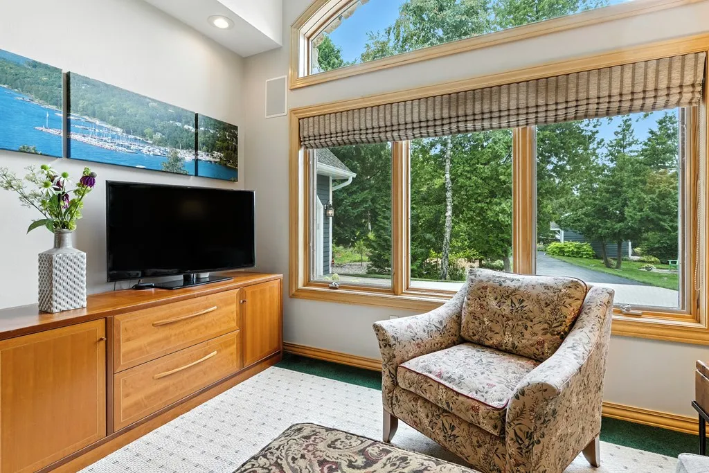 7519 Mariner Rd, Egg Harbor, Wisconsin 54209, 5 Bedrooms Bedrooms, ,4 BathroomsBathrooms,Waterfront-Residential,For Sale,Mariner Rd,144427