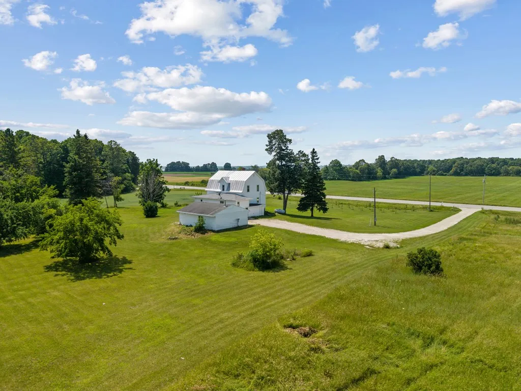 4764 Hwy 42, Sturgeon Bay, Wisconsin 54235, 6 Bedrooms Bedrooms, ,2 BathroomsBathrooms,Inland-Residential,For Sale,Hwy 42,144332