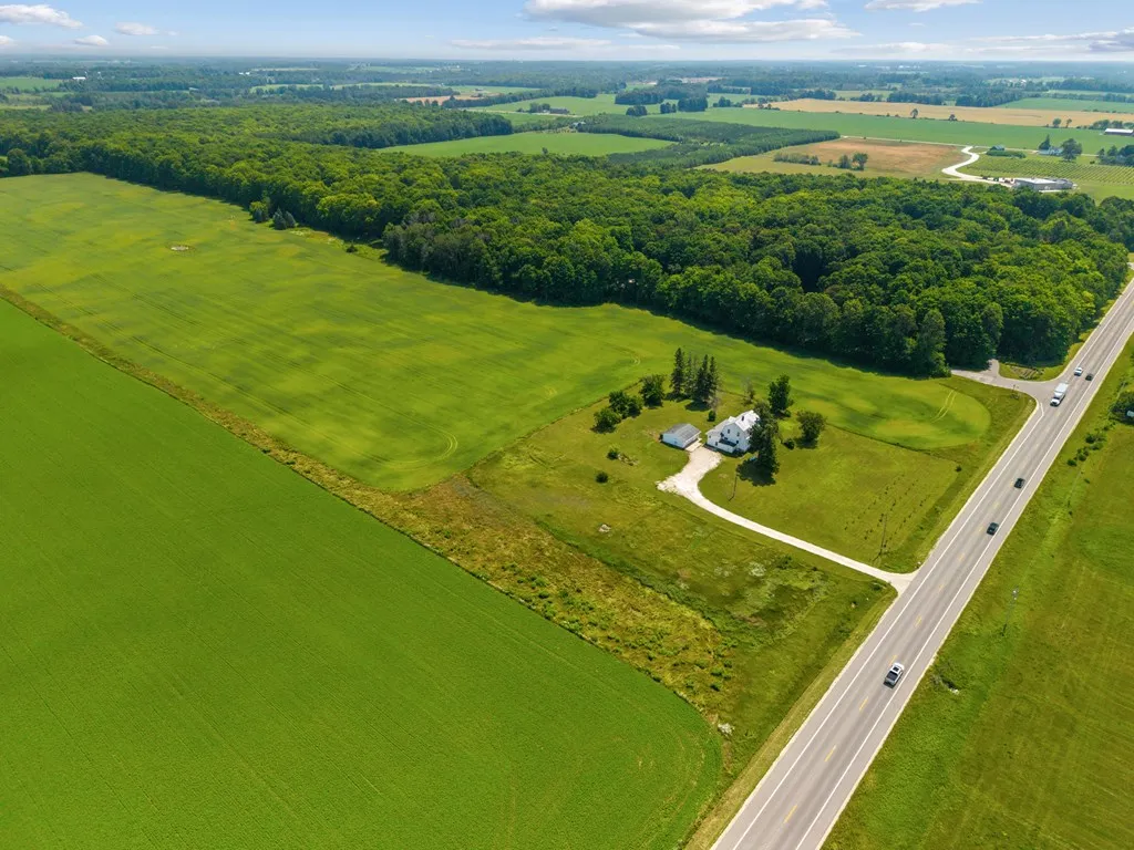 4764 Hwy 42, Sturgeon Bay, Wisconsin 54235, 6 Bedrooms Bedrooms, ,2 BathroomsBathrooms,Inland-Residential,For Sale,Hwy 42,144332