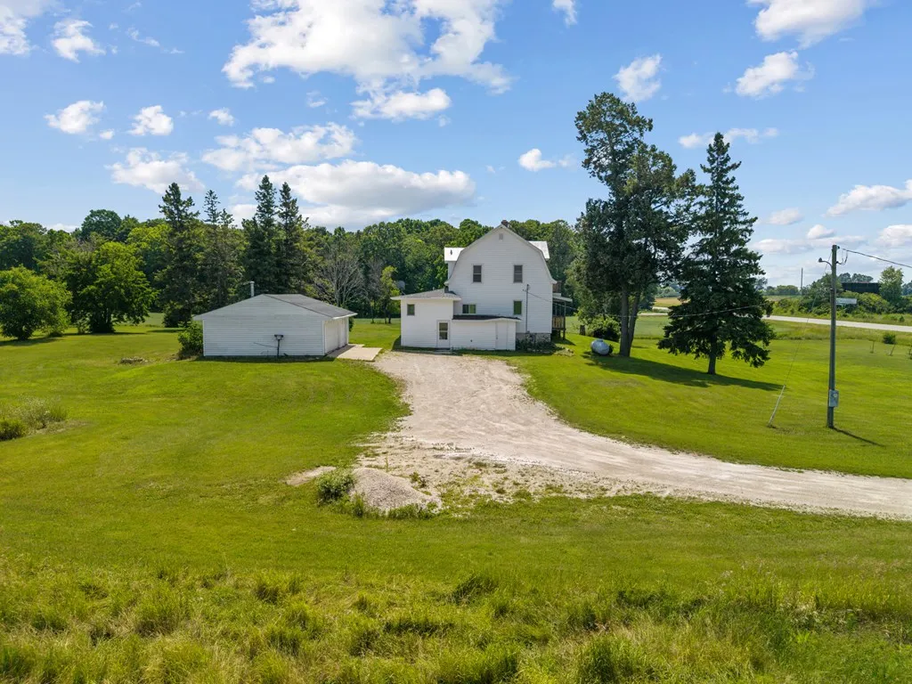 4764 Hwy 42, Sturgeon Bay, Wisconsin 54235, 6 Bedrooms Bedrooms, ,2 BathroomsBathrooms,Inland-Residential,For Sale,Hwy 42,144332