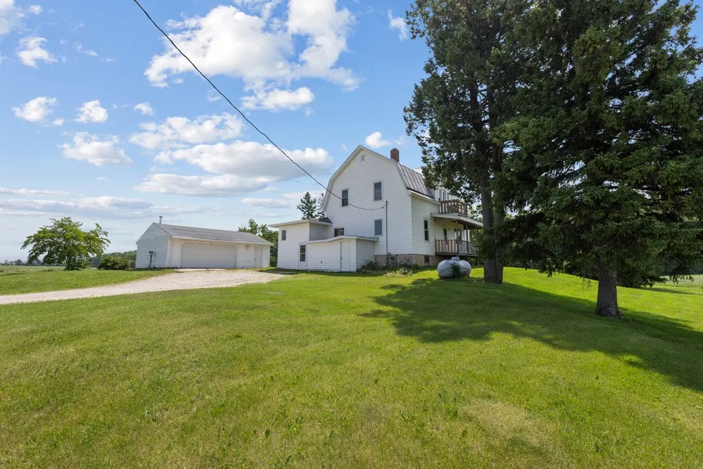 4764 Hwy 42, Sturgeon Bay, Wisconsin 54235, 6 Bedrooms Bedrooms, ,2 BathroomsBathrooms,Inland-Residential,For Sale,Hwy 42,144332