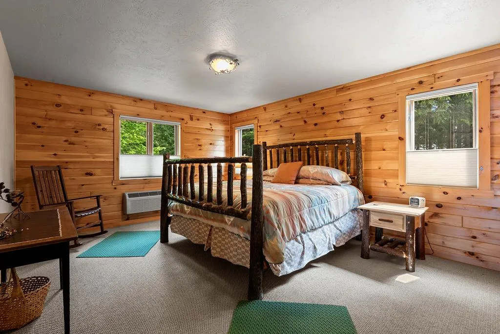 4721 Lake Of The Woods Rd, Sturgeon Bay, Wisconsin 54235, 2 Bedrooms Bedrooms, ,2 BathroomsBathrooms,Waterfront-Residential,For Sale,Lake of The Woods Rd,144113