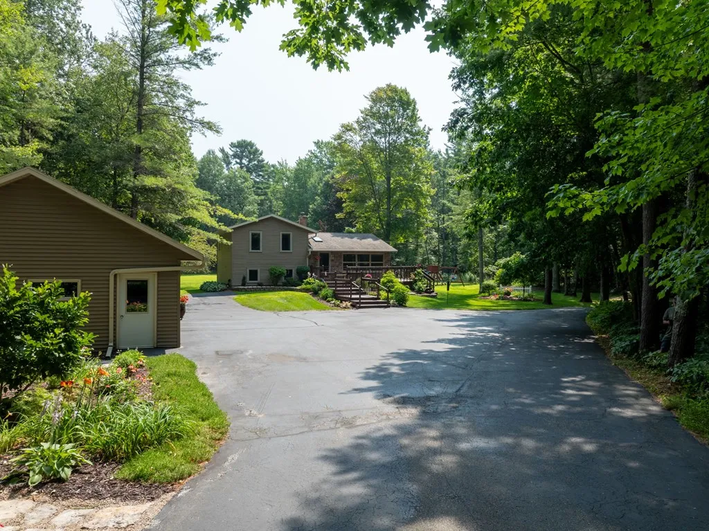 5306 Reynolds Rd, Sturgeon Bay, Wisconsin 54235, 3 Bedrooms Bedrooms, ,2 BathroomsBathrooms,Inland-Residential,For Sale,Reynolds Rd,144435