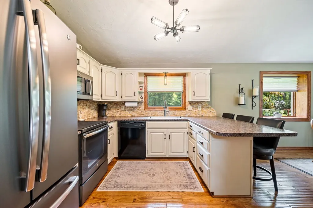 5306 Reynolds Rd, Sturgeon Bay, Wisconsin 54235, 3 Bedrooms Bedrooms, ,2 BathroomsBathrooms,Inland-Residential,For Sale,Reynolds Rd,144435