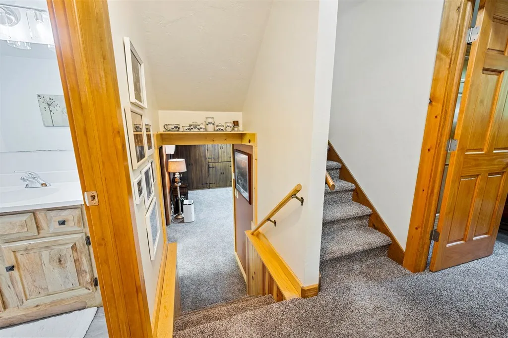 5306 Reynolds Rd, Sturgeon Bay, Wisconsin 54235, 3 Bedrooms Bedrooms, ,2 BathroomsBathrooms,Inland-Residential,For Sale,Reynolds Rd,144435