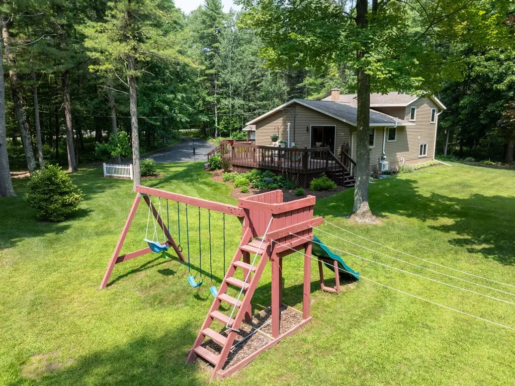 5306 Reynolds Rd, Sturgeon Bay, Wisconsin 54235, 3 Bedrooms Bedrooms, ,2 BathroomsBathrooms,Inland-Residential,For Sale,Reynolds Rd,144435