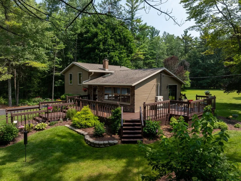 5306 Reynolds Rd, Sturgeon Bay, Wisconsin 54235, 3 Bedrooms Bedrooms, ,2 BathroomsBathrooms,Inland-Residential,For Sale,Reynolds Rd,144435