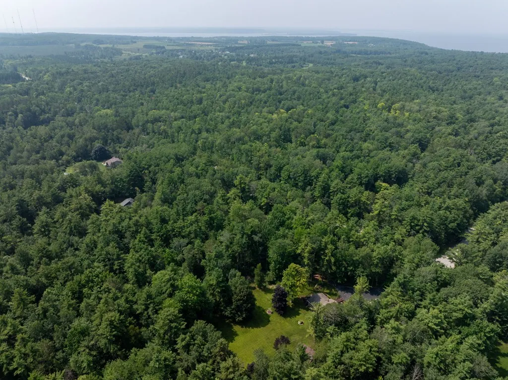 5306 Reynolds Rd, Sturgeon Bay, Wisconsin 54235, 3 Bedrooms Bedrooms, ,2 BathroomsBathrooms,Inland-Residential,For Sale,Reynolds Rd,144435