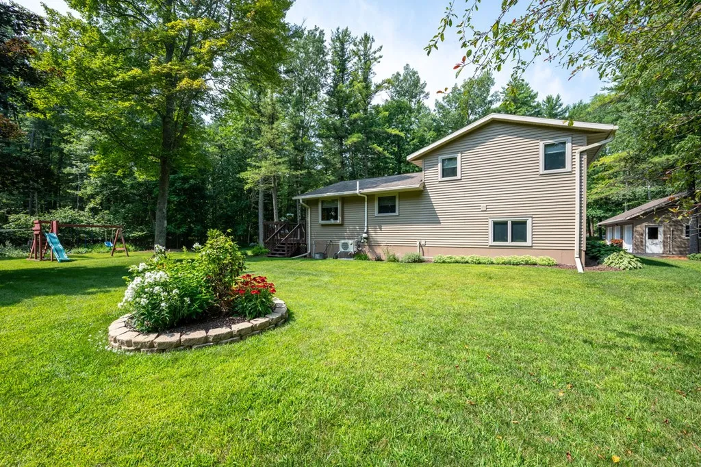 5306 Reynolds Rd, Sturgeon Bay, Wisconsin 54235, 3 Bedrooms Bedrooms, ,2 BathroomsBathrooms,Inland-Residential,For Sale,Reynolds Rd,144435