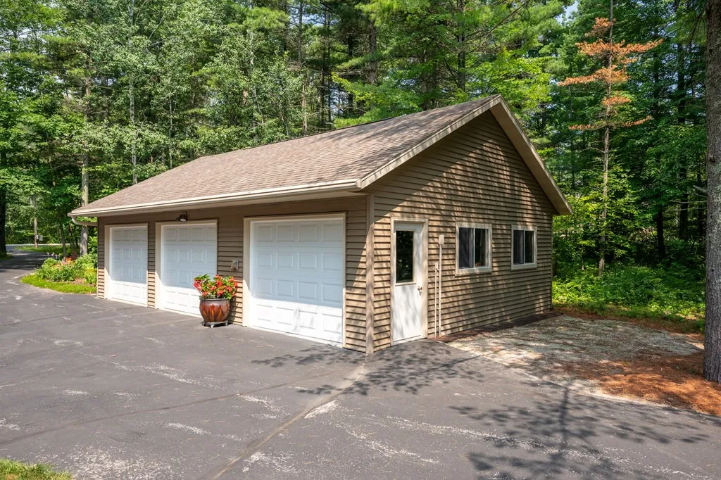 5306 Reynolds Rd, Sturgeon Bay, Wisconsin 54235, 3 Bedrooms Bedrooms, ,2 BathroomsBathrooms,Inland-Residential,For Sale,Reynolds Rd,144435
