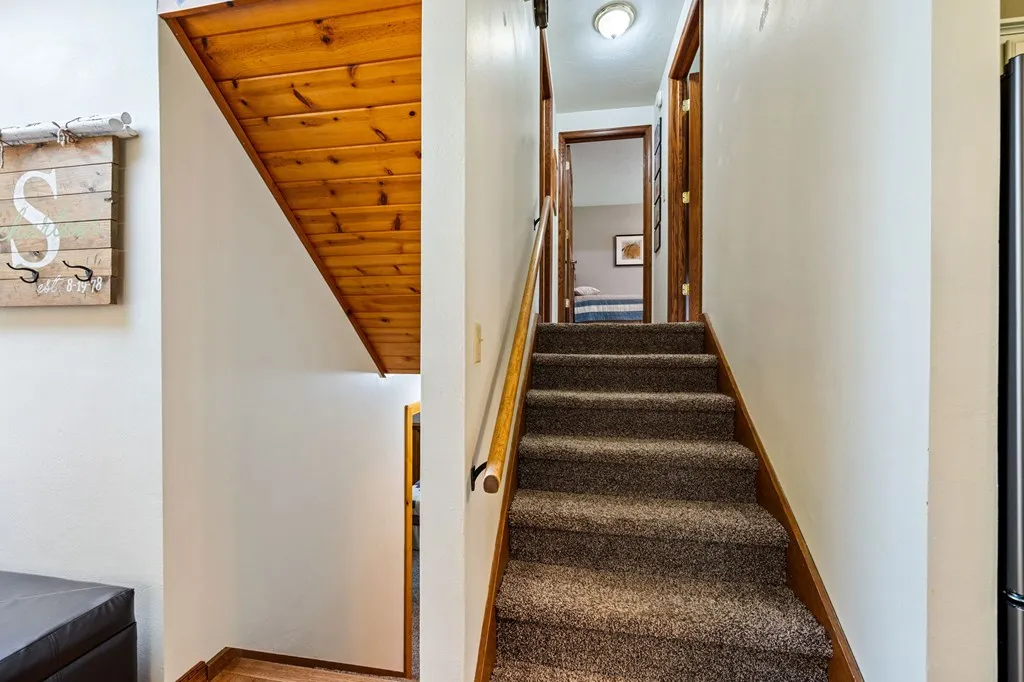 5306 Reynolds Rd, Sturgeon Bay, Wisconsin 54235, 3 Bedrooms Bedrooms, ,2 BathroomsBathrooms,Inland-Residential,For Sale,Reynolds Rd,144435