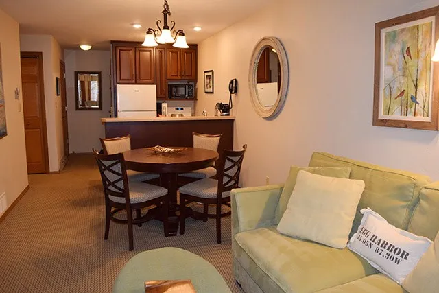 4940 Landmark Cir # 3204, Egg Harbor Wi 54209, 1 Bedroom Bedrooms, ,1 BathroomBathrooms,Condominium,For Sale,Landmark Cir,143840
