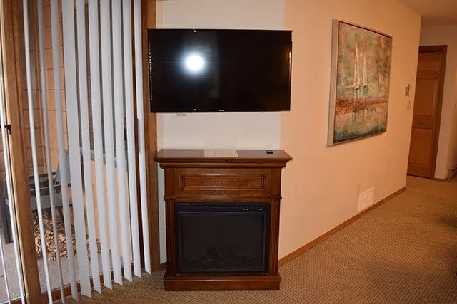 4940 Landmark Cir # 3204, Egg Harbor Wi 54209, 1 Bedroom Bedrooms, ,1 BathroomBathrooms,Condominium,For Sale,Landmark Cir,143840