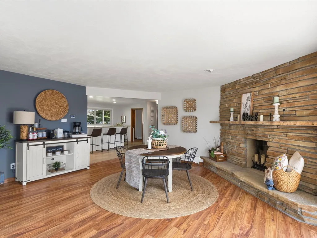 241 N 17th Dr, Sturgeon Bay Wi 54235, 3 Bedrooms Bedrooms, ,3 BathroomsBathrooms,Inland-Residential,For Sale,N 17th Dr,143874