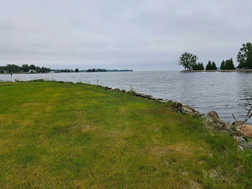 8754 County Rd C, Sturgeon Bay, Wisconsin 54235, 3 Bedrooms Bedrooms, ,1 BathroomBathrooms,Waterfront-Residential,For Sale,County Rd C,144183
