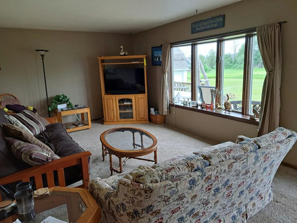 8754 County Rd C, Sturgeon Bay, Wisconsin 54235, 3 Bedrooms Bedrooms, ,1 BathroomBathrooms,Waterfront-Residential,For Sale,County Rd C,144183