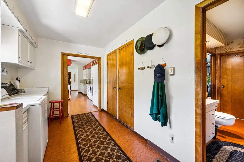 1205 N 3rd Ave, Sturgeon Bay, Wisconsin 54235, 2 Bedrooms Bedrooms, ,2 BathroomsBathrooms,Inland-Residential,For Sale,N 3rd Ave,144207