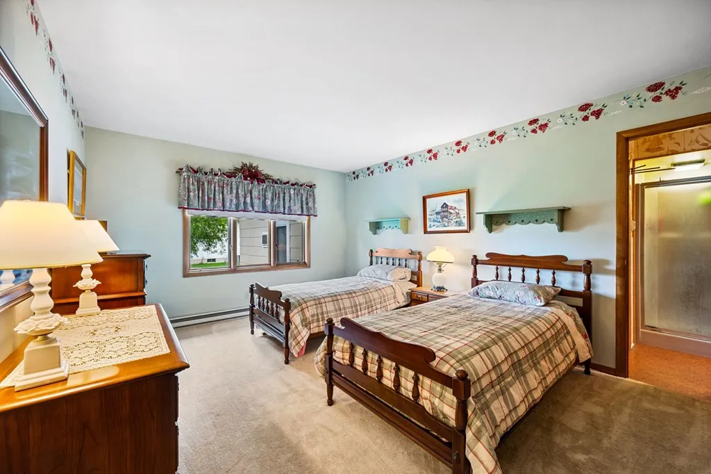 1205 N 3rd Ave, Sturgeon Bay, Wisconsin 54235, 2 Bedrooms Bedrooms, ,2 BathroomsBathrooms,Inland-Residential,For Sale,N 3rd Ave,144207