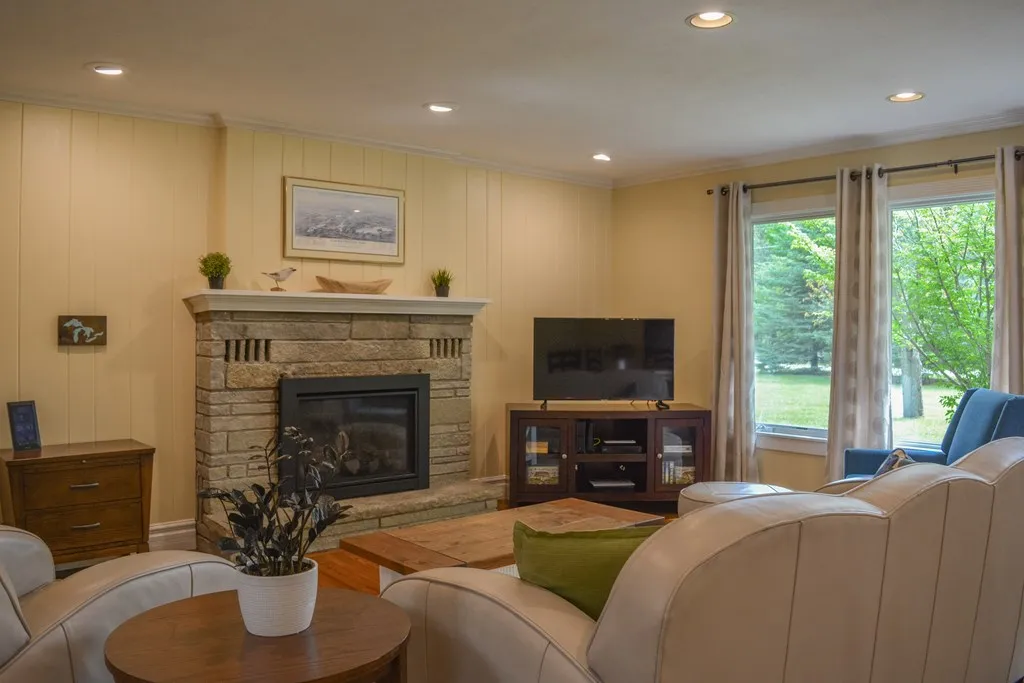 10625 Meadow Ln, Sister Bay Wi 54234, 4 Bedrooms Bedrooms, ,2 BathroomsBathrooms,Inland-Residential,For Sale,Meadow Ln,143163