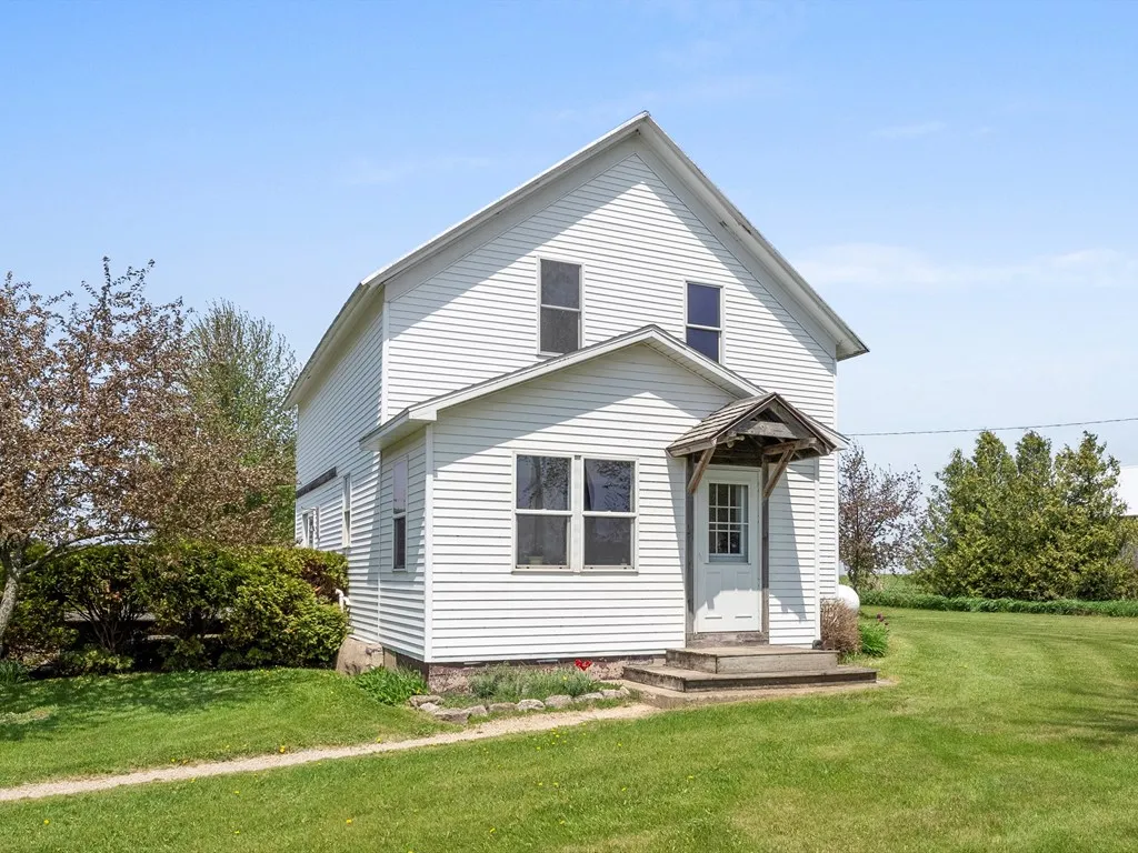 9916 County Rd X, Casco, Wisconsin 54204, 3 Bedrooms Bedrooms, ,1 BathroomBathrooms,Inland-Residential,For Sale,County Rd X,143942