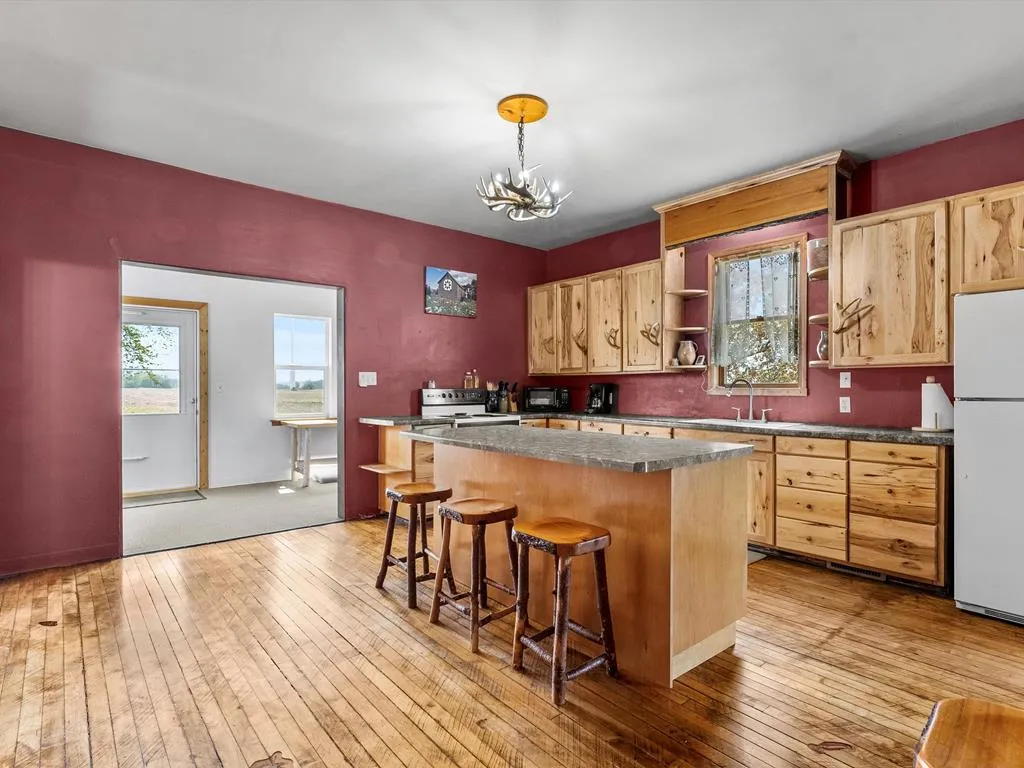 9916 County Rd X, Casco, Wisconsin 54204, 3 Bedrooms Bedrooms, ,1 BathroomBathrooms,Inland-Residential,For Sale,County Rd X,143942