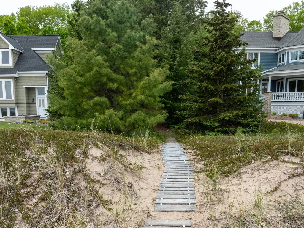 3797 Whitefish Bay Trail, Sturgeon Bay, Wisconsin 54235, 3 Bedrooms Bedrooms, ,4 BathroomsBathrooms,Inland-Residential,For Sale,Whitefish Bay Trail,144051