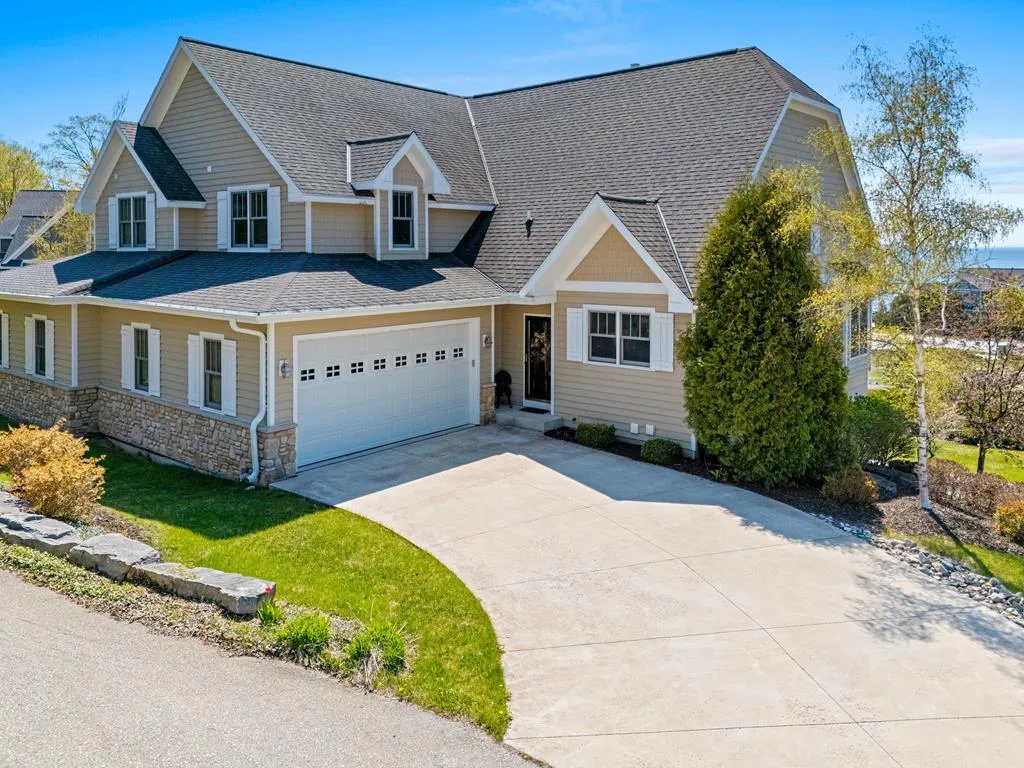 11000 Liberty Park Circle West # 23, Sister Bay, Wisconsin 54234, 4 Bedrooms Bedrooms, ,4 BathroomsBathrooms,Condominium,For Sale,Liberty Park Circle West,143948