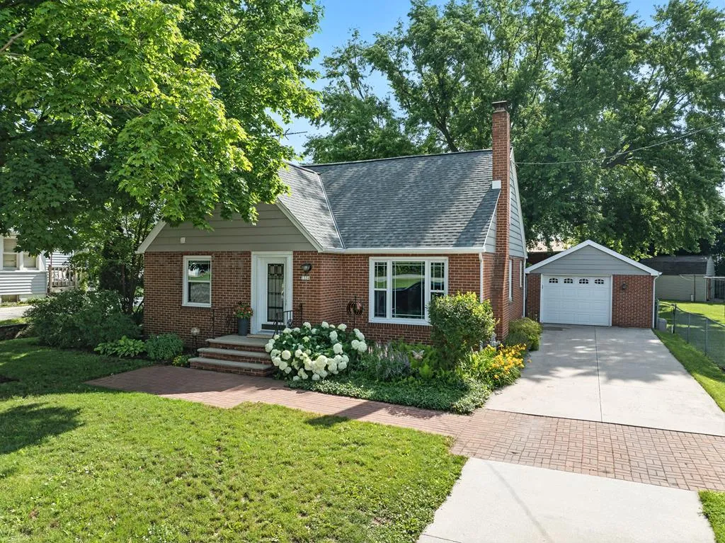 1334 County Hwy C, Brussels, Wisconsin 54204, 3 Bedrooms Bedrooms, ,1 BathroomBathrooms,Inland-Residential,For Sale,County Hwy C,144256