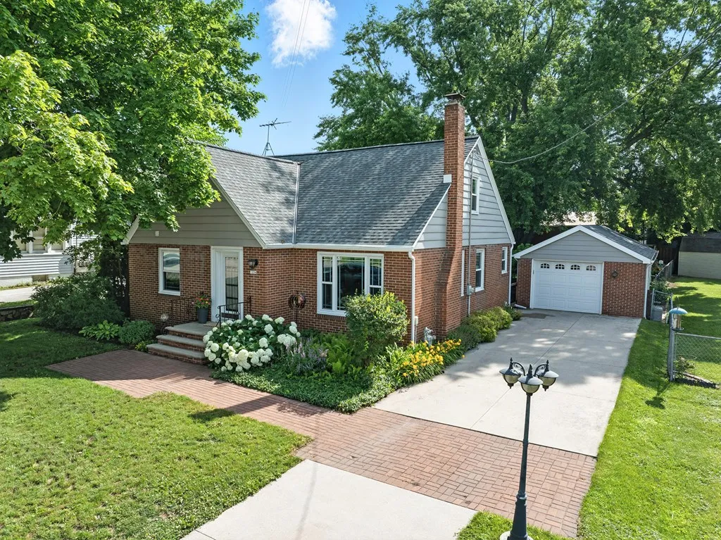 1334 County Hwy C, Brussels, Wisconsin 54204, 3 Bedrooms Bedrooms, ,1 BathroomBathrooms,Inland-Residential,For Sale,County Hwy C,144256