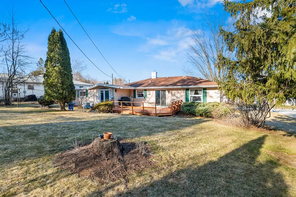 122 S Ithaca Ave, Sturgeon Bay Wi 54235, 2 Bedrooms Bedrooms, ,1 BathroomBathrooms,Inland-Residential,For Sale,S Ithaca Ave,141526