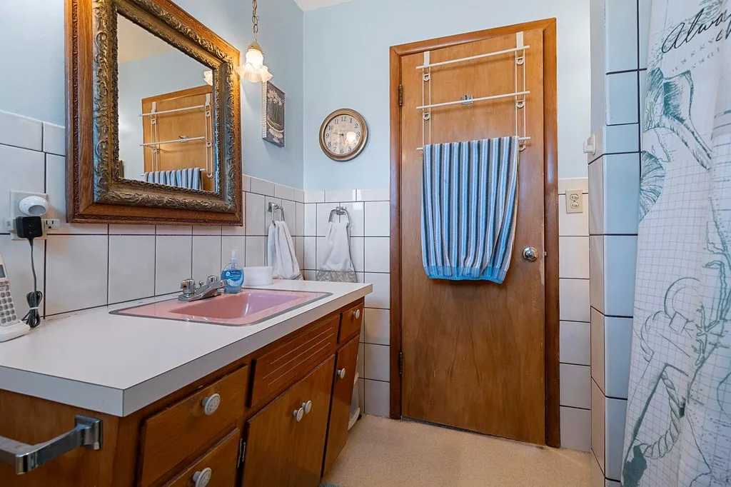 122 S Ithaca Ave, Sturgeon Bay Wi 54235, 2 Bedrooms Bedrooms, ,1 BathroomBathrooms,Inland-Residential,For Sale,S Ithaca Ave,141526