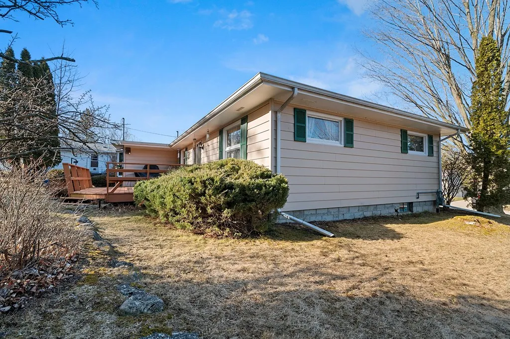 122 S Ithaca Ave, Sturgeon Bay Wi 54235, 2 Bedrooms Bedrooms, ,1 BathroomBathrooms,Inland-Residential,For Sale,S Ithaca Ave,141526