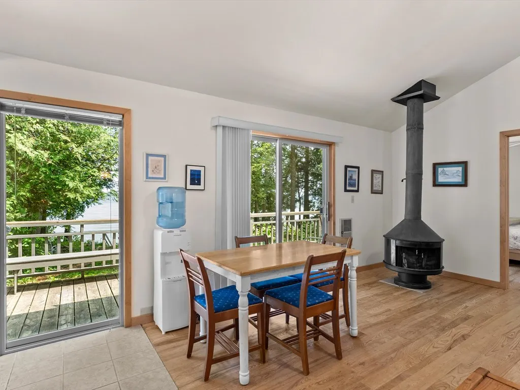 6102 Lakeshore Rd, Sturgeon Bay, Wisconsin 54235, 2 Bedrooms Bedrooms, ,1 BathroomBathrooms,Waterfront-Residential,For Sale,Lakeshore Rd,144391