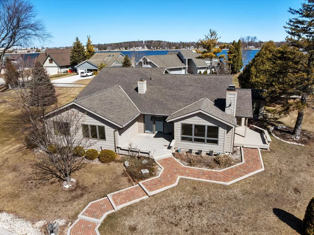 535 E Vine Ct, Sturgeon Bay, Wisconsin 54235, 3 Bedrooms Bedrooms, ,2 BathroomsBathrooms,Waterfront-Residential,For Sale,E Vine Ct,143755