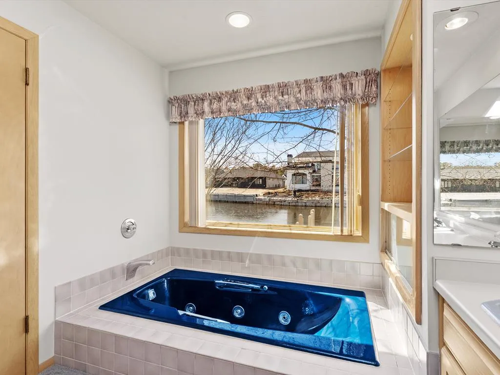535 E Vine Ct, Sturgeon Bay, Wisconsin 54235, 3 Bedrooms Bedrooms, ,2 BathroomsBathrooms,Waterfront-Residential,For Sale,E Vine Ct,143755