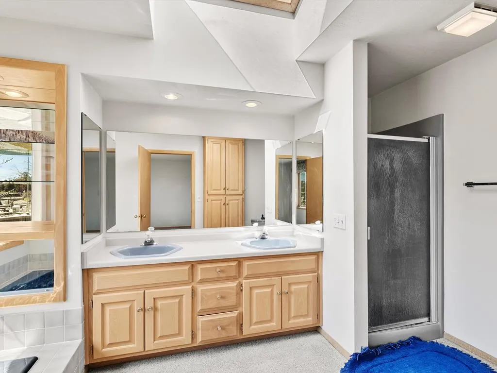 535 E Vine Ct, Sturgeon Bay, Wisconsin 54235, 3 Bedrooms Bedrooms, ,2 BathroomsBathrooms,Waterfront-Residential,For Sale,E Vine Ct,143755
