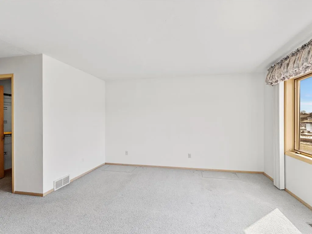 535 E Vine Ct, Sturgeon Bay, Wisconsin 54235, 3 Bedrooms Bedrooms, ,2 BathroomsBathrooms,Waterfront-Residential,For Sale,E Vine Ct,143755