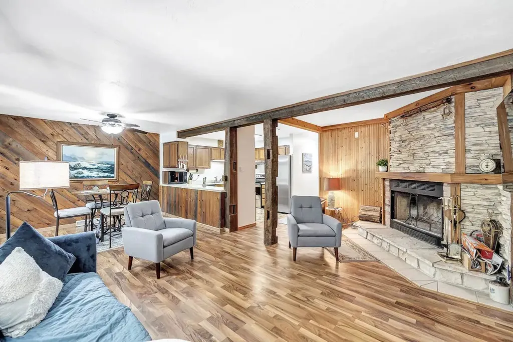 12647 Hwy 42, Ellison Bay Wi 54210, 5 Bedrooms Bedrooms, ,4 BathroomsBathrooms,Multi Family,For Sale,Hwy 42,143526