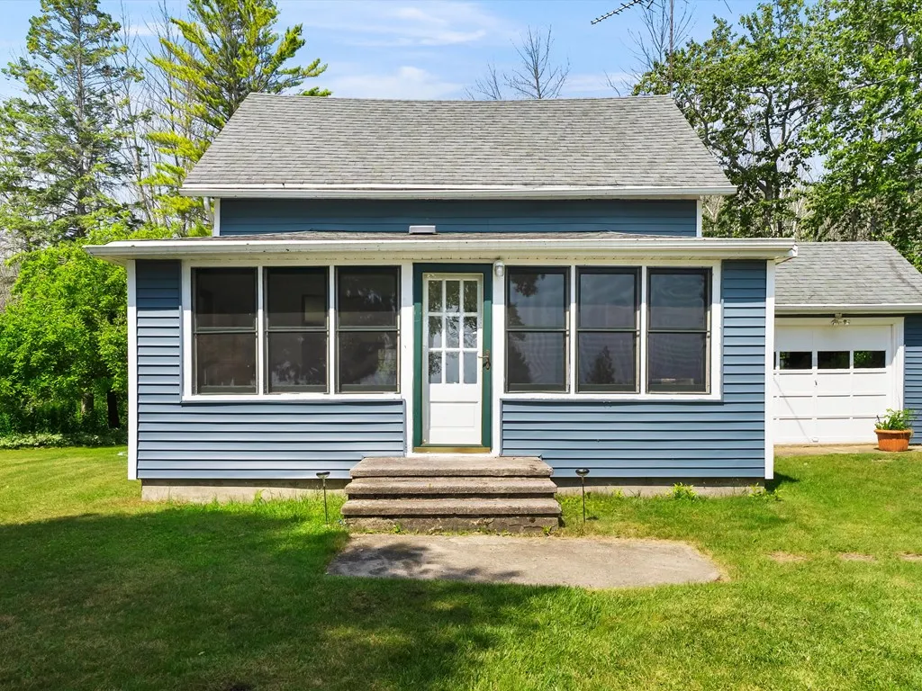 987 S Lake Michigan Dr, Sturgeon Bay, Wisconsin 54235, 2 Bedrooms Bedrooms, ,1 BathroomBathrooms,Waterfront-Residential,For Sale,S Lake Michigan Dr,144283