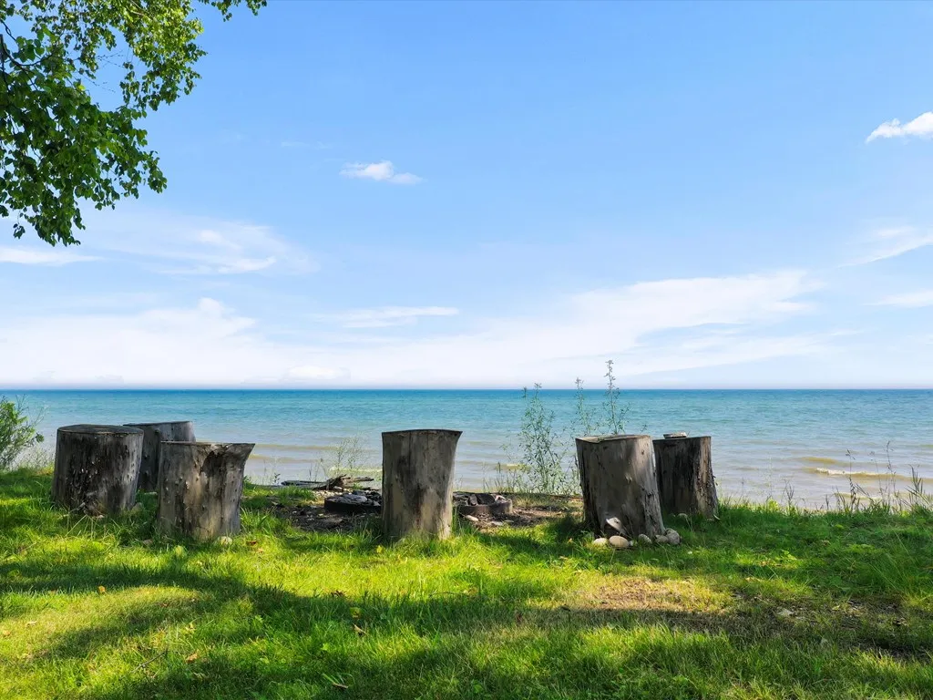 987 S Lake Michigan Dr, Sturgeon Bay, Wisconsin 54235, 2 Bedrooms Bedrooms, ,1 BathroomBathrooms,Waterfront-Residential,For Sale,S Lake Michigan Dr,144283