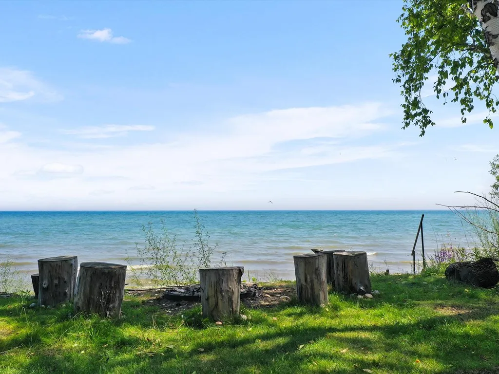 987 S Lake Michigan Dr, Sturgeon Bay, Wisconsin 54235, 2 Bedrooms Bedrooms, ,1 BathroomBathrooms,Waterfront-Residential,For Sale,S Lake Michigan Dr,144283