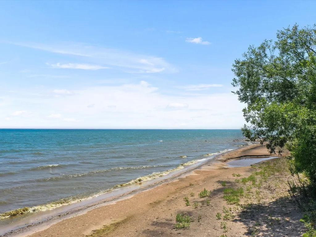 987 S Lake Michigan Dr, Sturgeon Bay, Wisconsin 54235, 2 Bedrooms Bedrooms, ,1 BathroomBathrooms,Waterfront-Residential,For Sale,S Lake Michigan Dr,144283