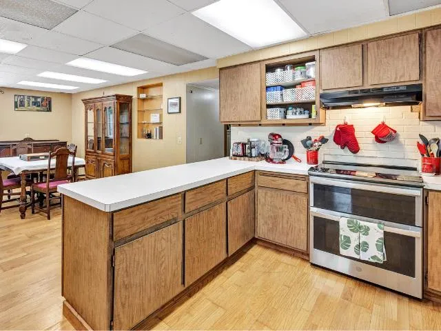 1112 Michigan St, Sturgeon Bay, Wisconsin 54235, 6 Bedrooms Bedrooms, ,2 BathroomsBathrooms,Inland-Residential,For Sale,Michigan St,144285