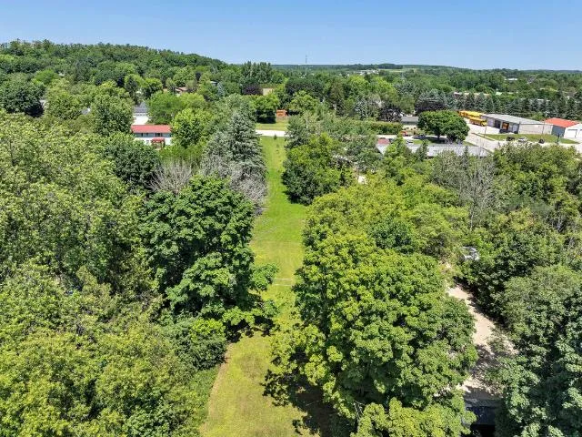 1112 Michigan St, Sturgeon Bay, Wisconsin 54235, 6 Bedrooms Bedrooms, ,2 BathroomsBathrooms,Inland-Residential,For Sale,Michigan St,144285