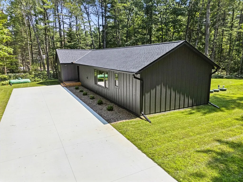 6280 Breezewood Ln, Sturgeon Bay, Wisconsin 54235, 3 Bedrooms Bedrooms, ,2 BathroomsBathrooms,Inland-Residential,For Sale,Breezewood Ln,144457