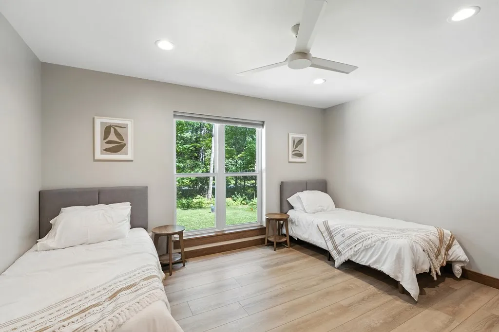 6280 Breezewood Ln, Sturgeon Bay, Wisconsin 54235, 3 Bedrooms Bedrooms, ,2 BathroomsBathrooms,Inland-Residential,For Sale,Breezewood Ln,144457
