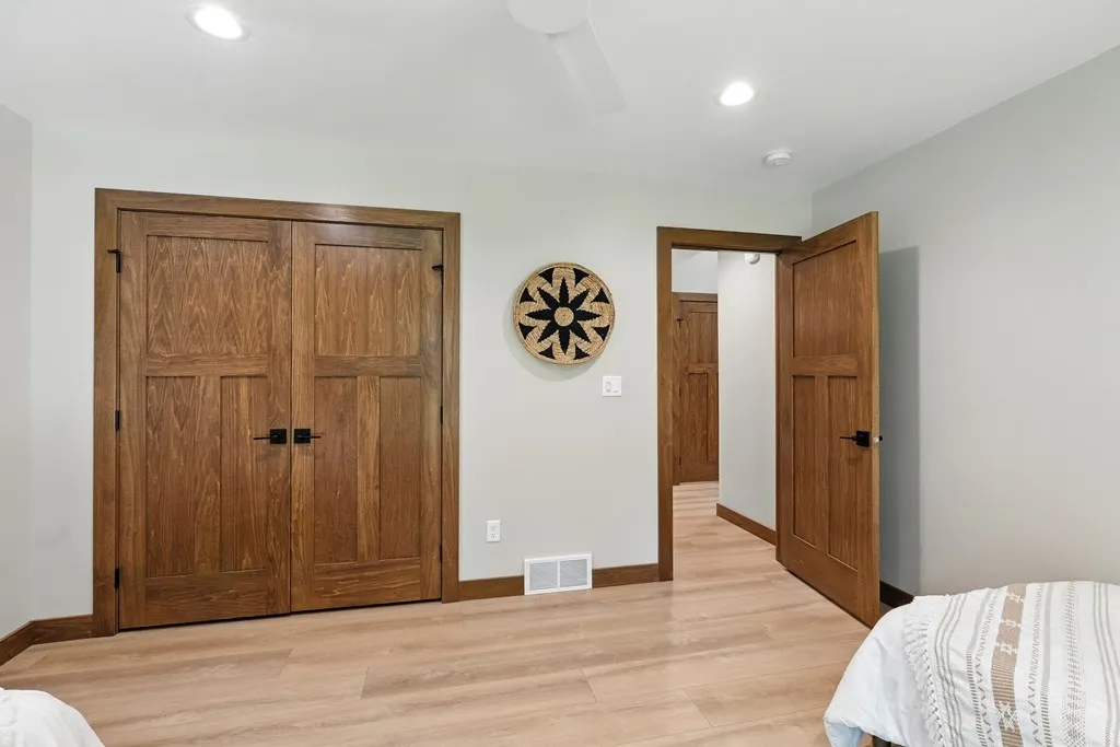 6280 Breezewood Ln, Sturgeon Bay, Wisconsin 54235, 3 Bedrooms Bedrooms, ,2 BathroomsBathrooms,Inland-Residential,For Sale,Breezewood Ln,144457