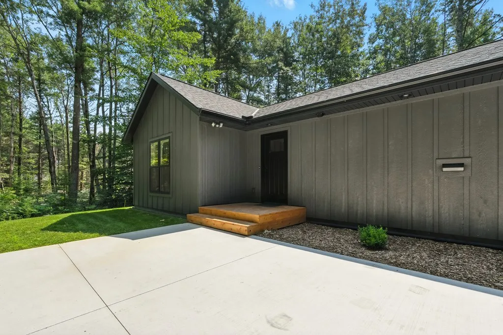 6280 Breezewood Ln, Sturgeon Bay, Wisconsin 54235, 3 Bedrooms Bedrooms, ,2 BathroomsBathrooms,Inland-Residential,For Sale,Breezewood Ln,144457